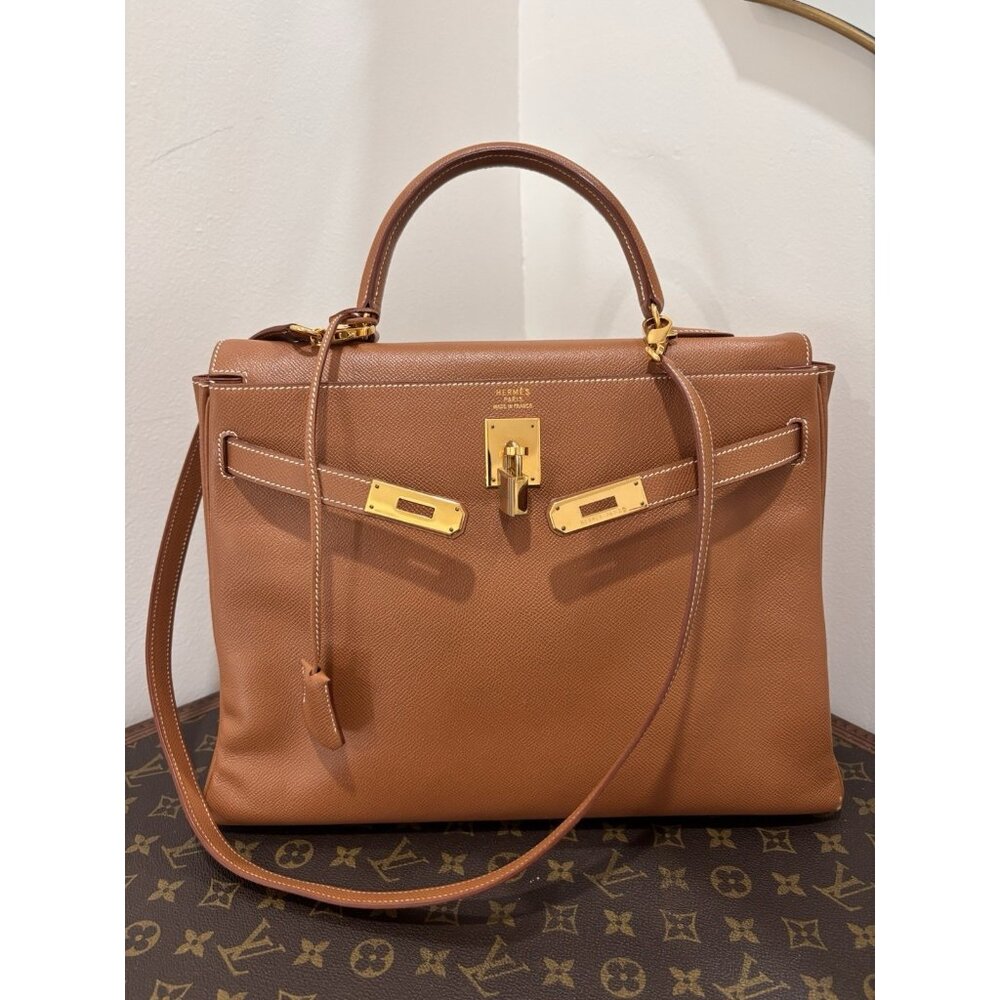 Authentic Hermès  vintage KELLY 35 brown courchevel leather bag with strap